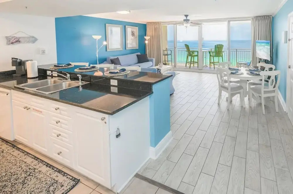 Emerald Beach 1628