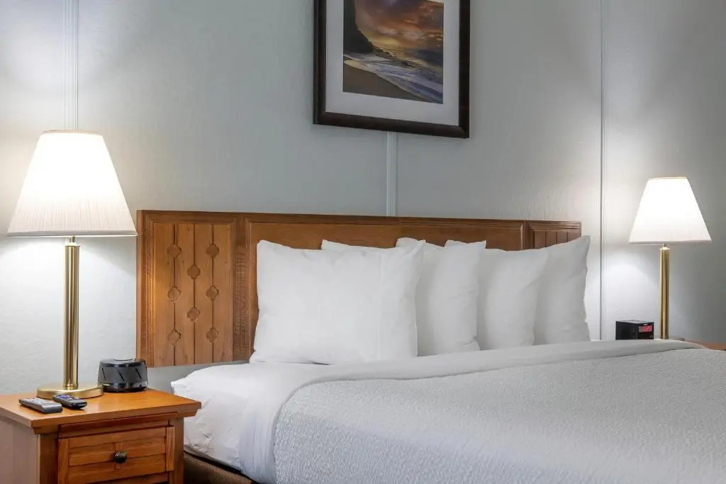 Highbrook Motel