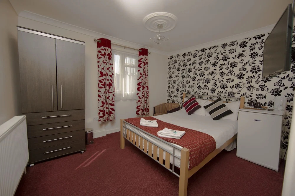 Royal Guest House by Saba
