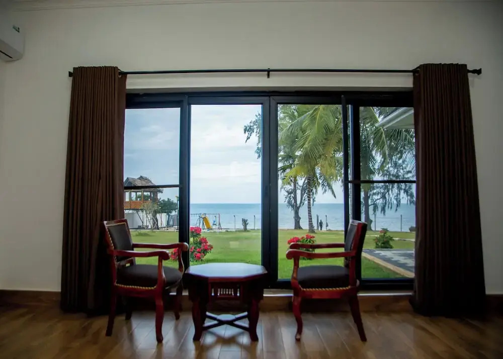 Mwambani Beach Villas