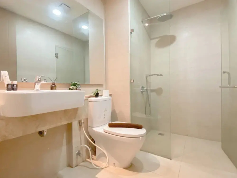 Fully Furnished and Elegant 2BR at Gold Coast Apartment PIK