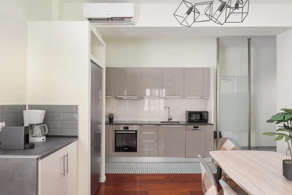 Akadimias Kolonaki Comfort Apartment