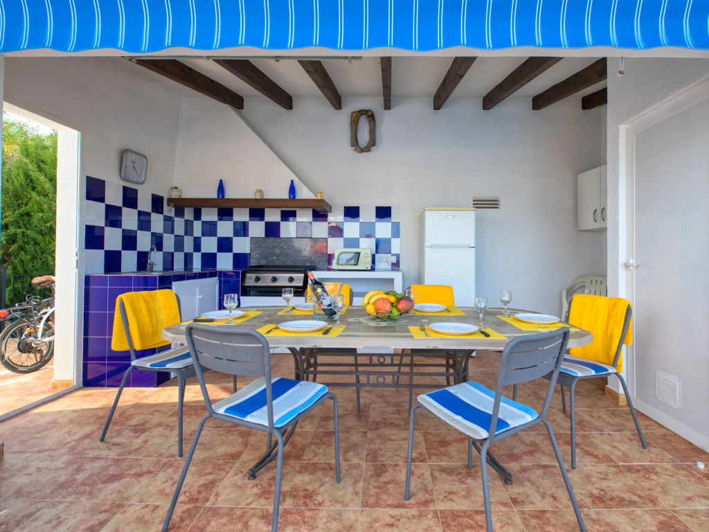 Holiday Home Isabel by Interhome