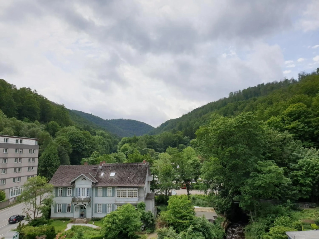 VIVID - Deluxe Apartment in idealer Lage mit Bergblick