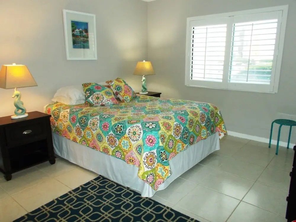 Ocean and Racquet Club 5112 2 Bedrooms 2 Bathrooms Condo