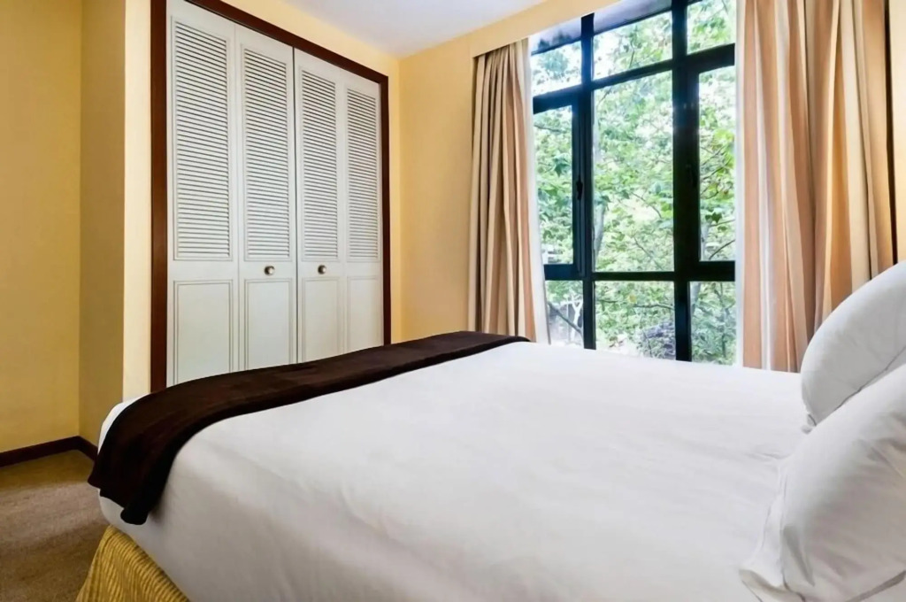 Отель Espahotel Plaza Basílica