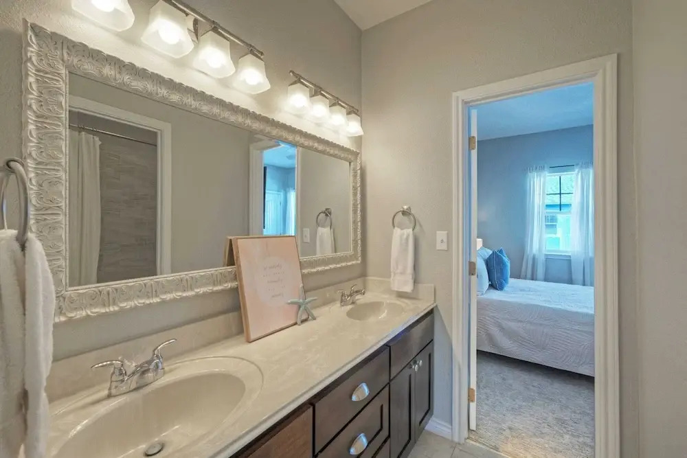 Stylish Condo w/ Pool & Spa Access, Wak to Beach Beach Breeze by Avantstay