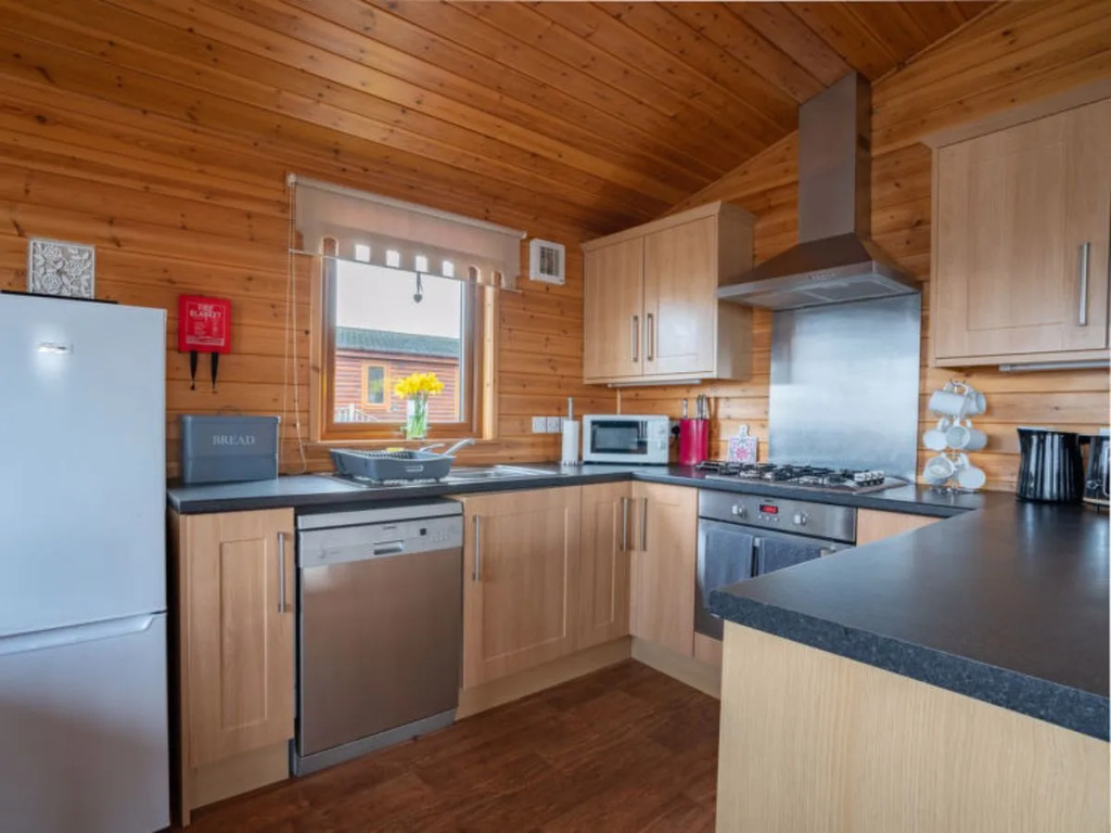 Chalet Loch Leven Lodge 12 by Interhome
