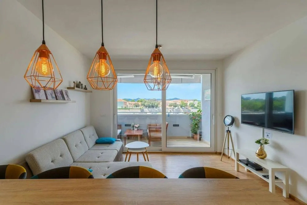 Sea view apartment Zara Luminosa