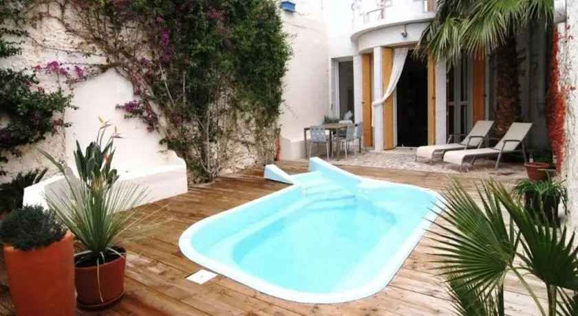 Casa Clara