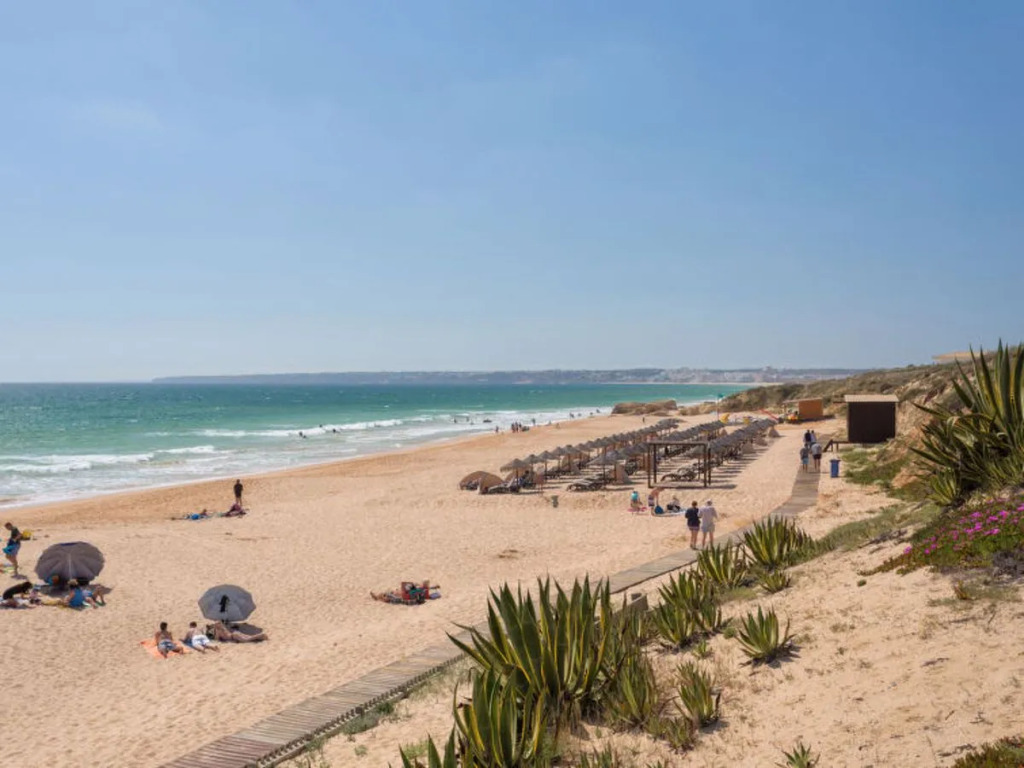 Salgados Beach & Golf