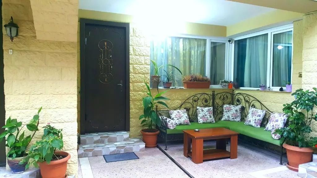 Apartment on Sundukiani Street Lane