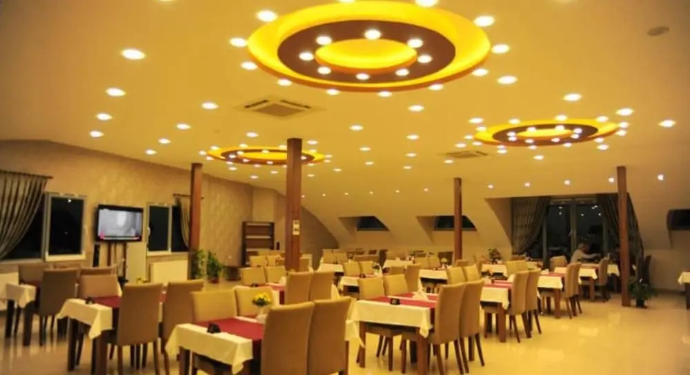 Maykon Hotel