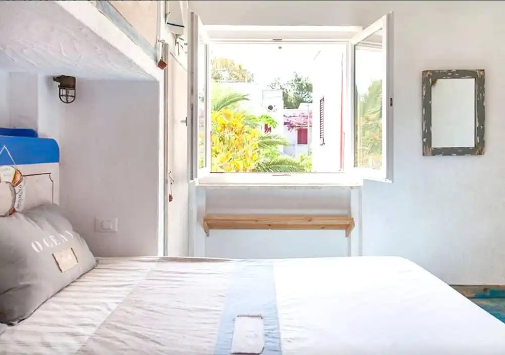 Apartment With 2 Bedrooms in Torre Vado, With Wonderful sea View, Terrace and Wifi