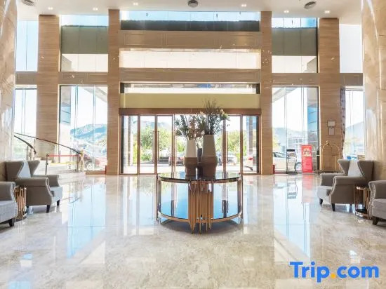Yufeng International Hotel
