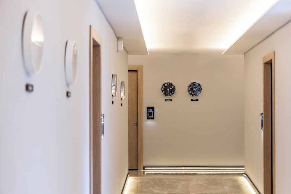 DOMIOS Suites Athens