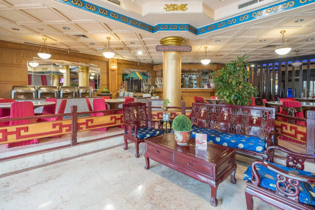 OYO 821 Hotel Dinasti