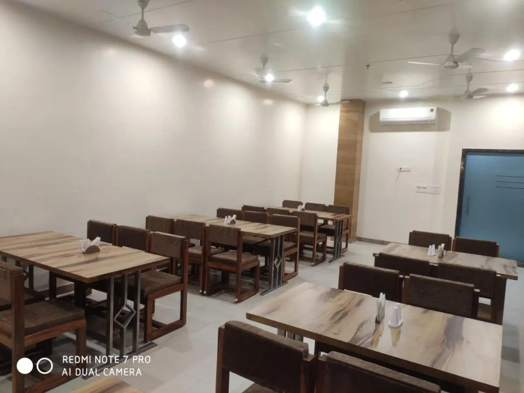 Hotel Shree Shyam International