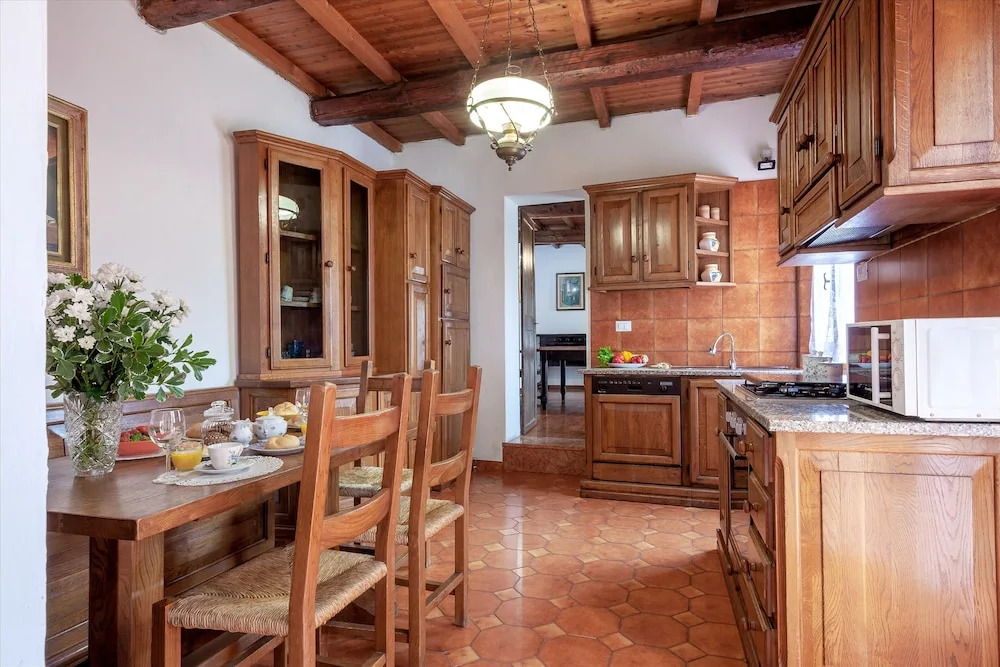 Exclusive Palazzo Schifanoia Apartment
