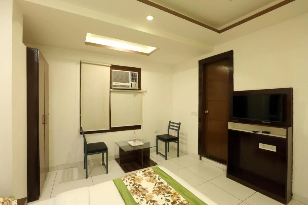 Hotel Qualia Suites at Delhi Airport