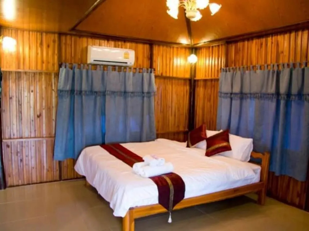 Lomrak Resort