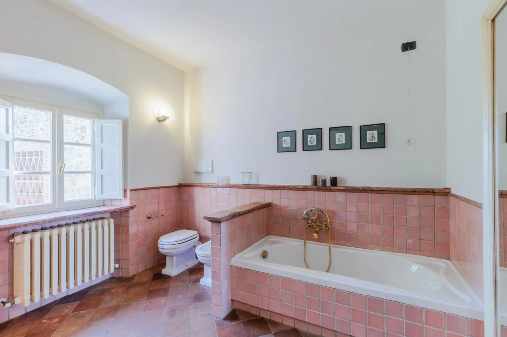 Villa Rapondi, a Farmhouse with View
