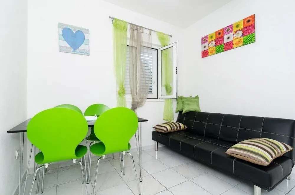 Apartments Ammos