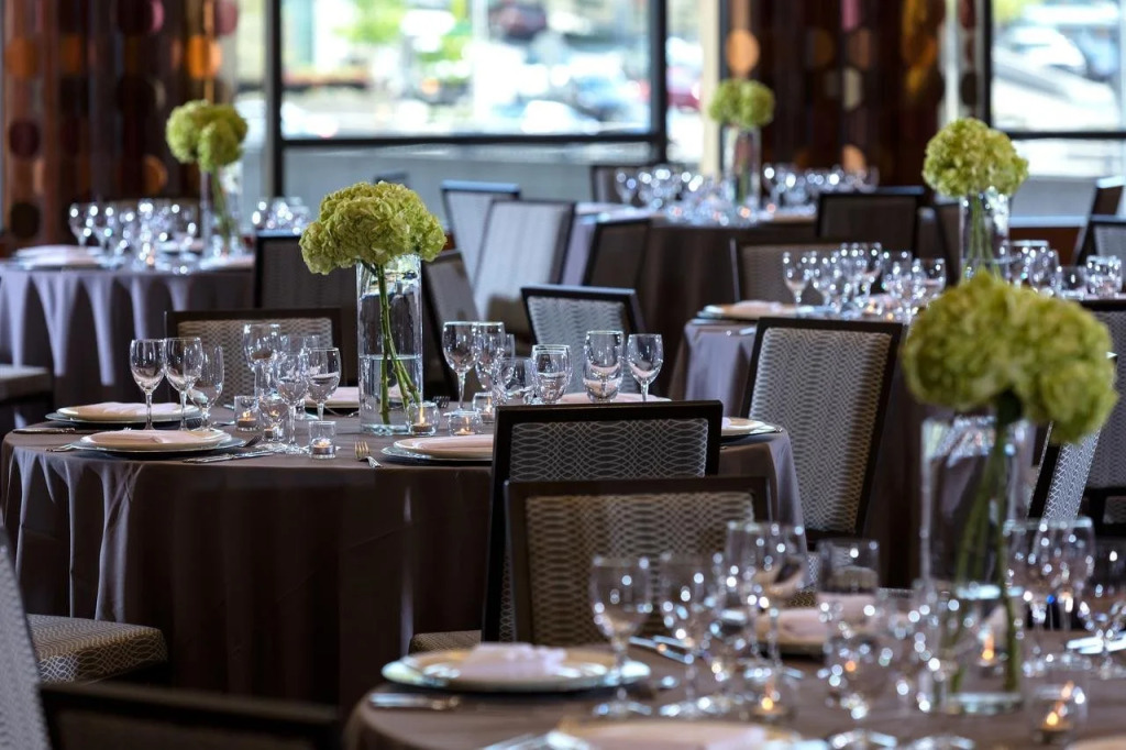 Renaissance Seattle Hotel