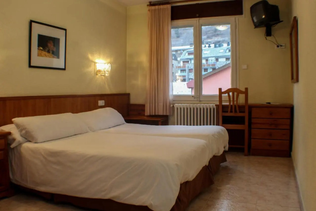 Hotel Oros by Nexta