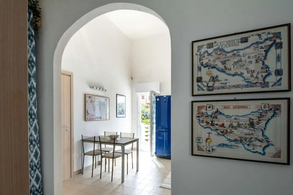 Apartment with 2 Bedrooms in Alcamo Marina, with Wonderful Sea View, Shared Pool, Furnished Terrace - 200 M From the Beach