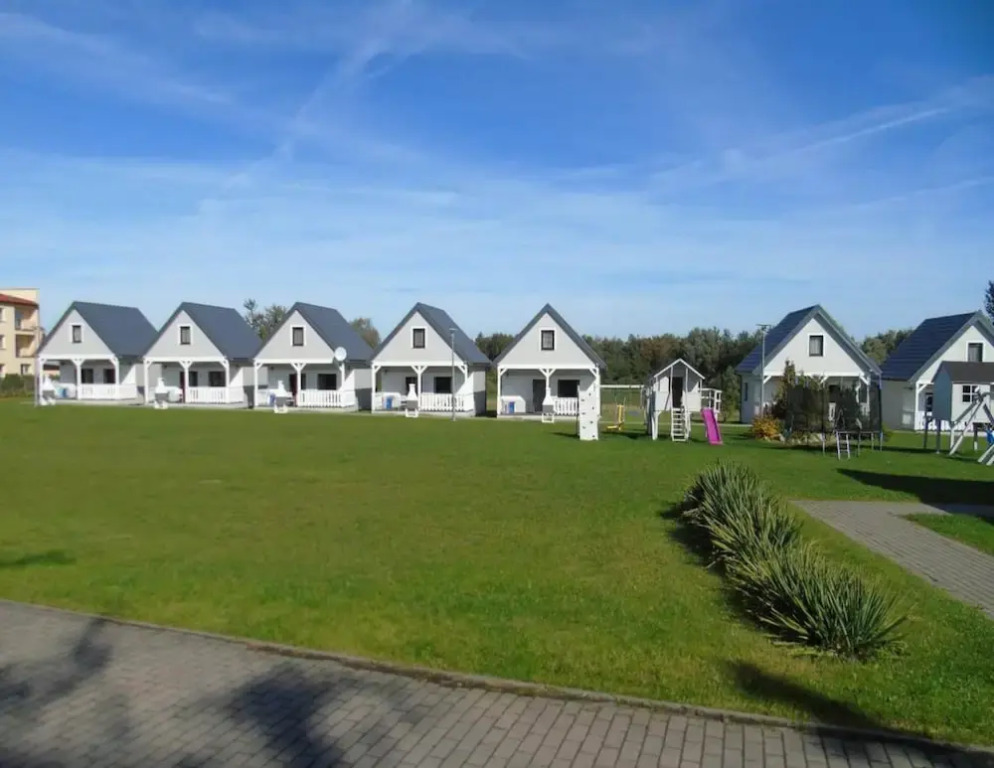 Comfortable Holiday Homes, Close to the sea