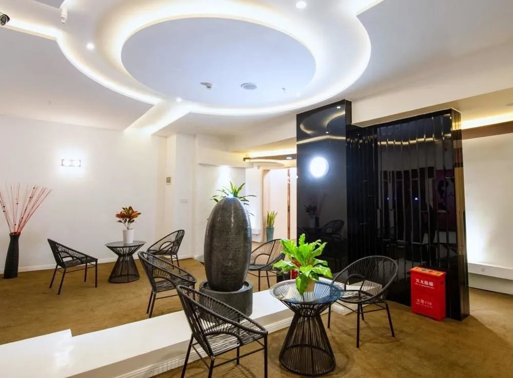 Huaqianshu Date Theme Design Hotel