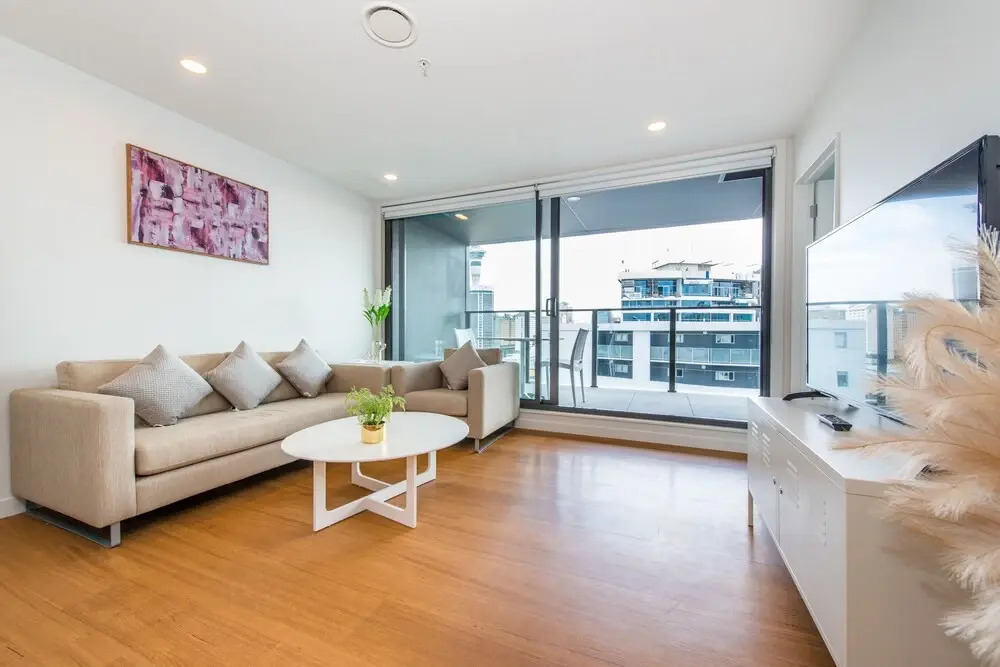 Ehome - Queen St Living 2 Bed & 2 Bath With Skytower View