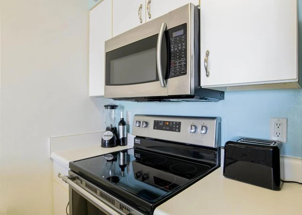 Royal Palms 604
