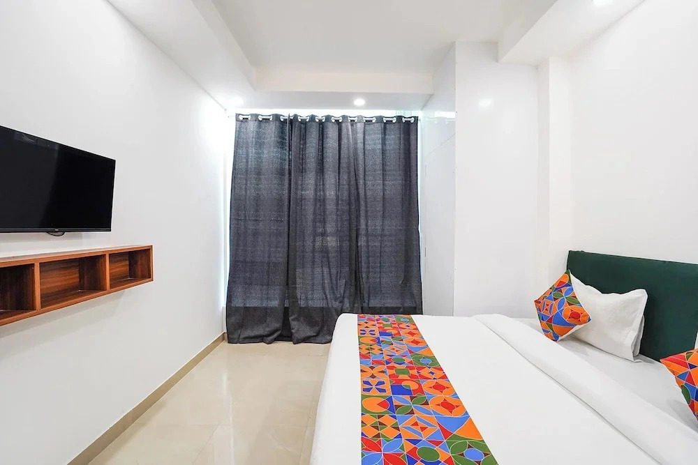 Fabhotel Ostan Stayz 15
