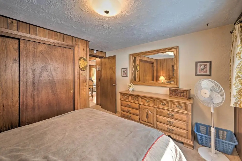Mccall Rustic Retreat - Walk to Payette Lake!