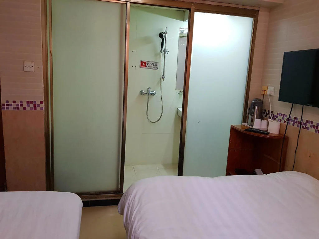 Astronauts Hotel