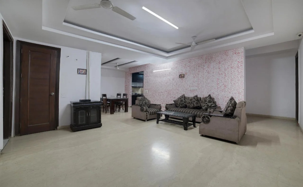 Hotel South Campus Inn by OYO Rooms