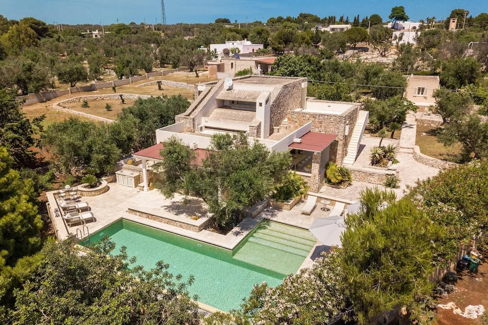 2457 Villa Allegra by Perle di Puglia