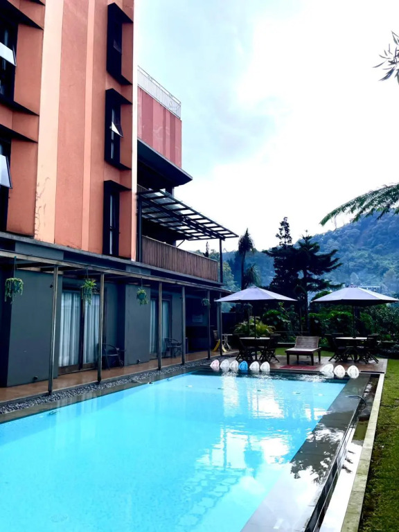 Grand Metro Hotel Puncak