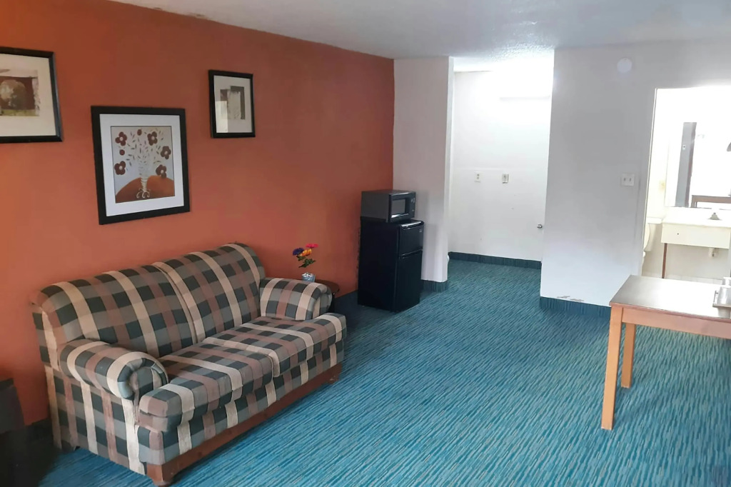 OYO Hotel Pensacola I-10 & Hwy 29