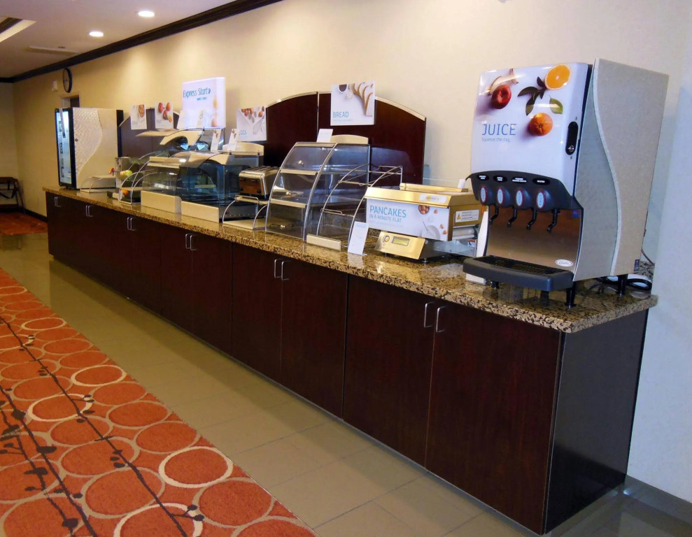 Holiday Inn Express & Suites Washington