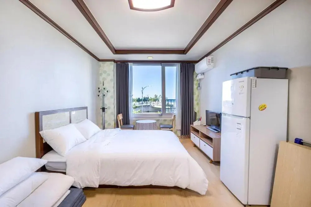 Yangyang Hajodae Condotel