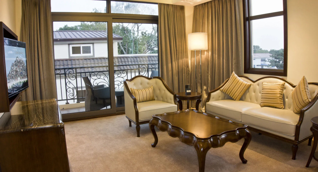 Tang Palace Hotel