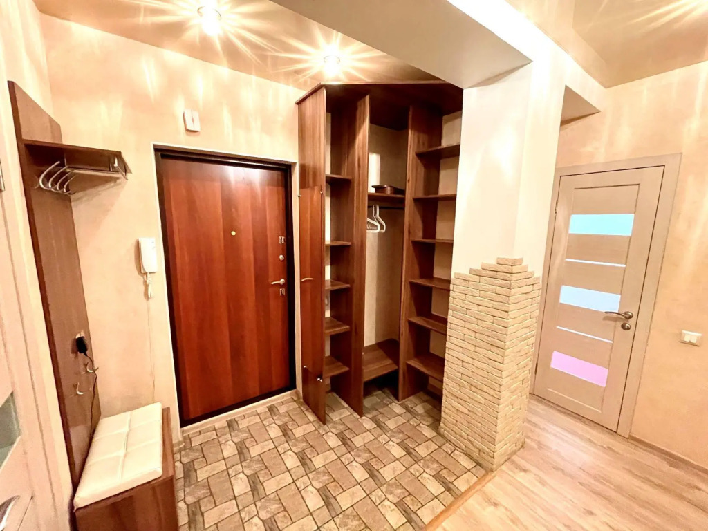 Home Hotel (Хоум Отель) на Сибиряков-Гвардейцев