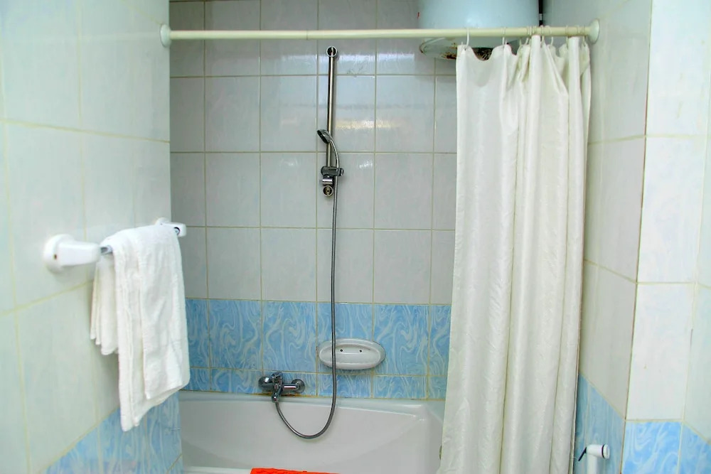 Axum Hotel