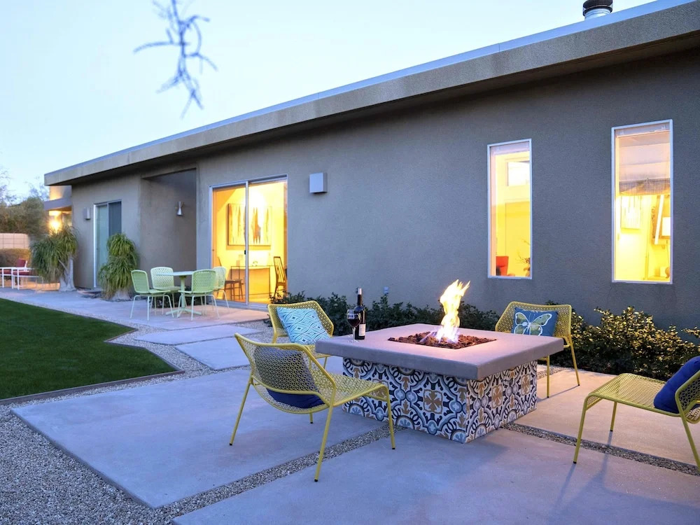 The Artful Cosmo Holiday home 2
