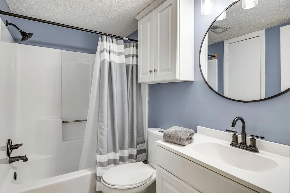 Steps to the Beach: Oceanfront Condo w/ Lanai!