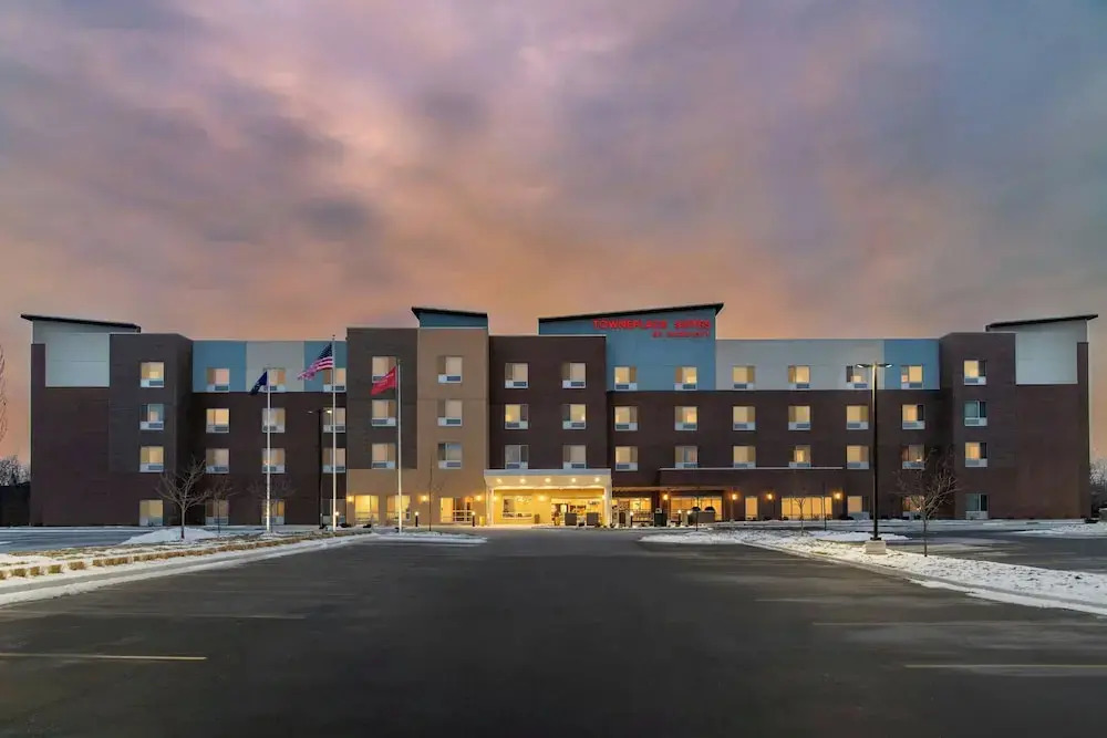 Towneplace Suites By Marriott Detroit Taylor