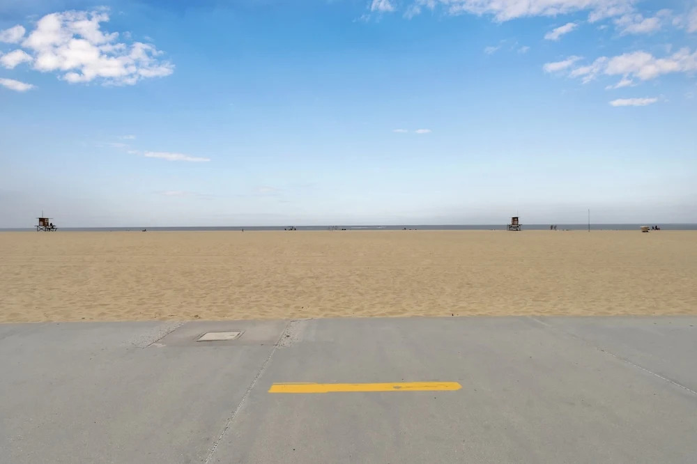 1818 W Ocean Front Coad 6 Bedroom Duplex